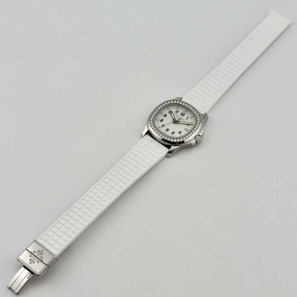 Pre-Owned Patek Philippe Aquanut 5067A-011