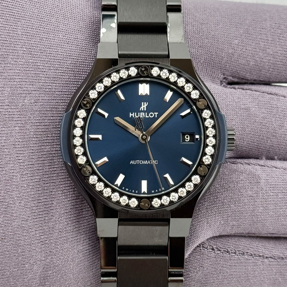 Hublot Classic Fusion Blue 38 568.CM.7170.CM.1204