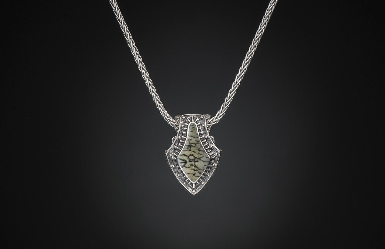 William Henry Necklace Halbert P4 DB GR