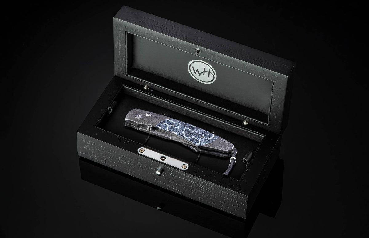 William Henry KNIVES B12 Coral Reef