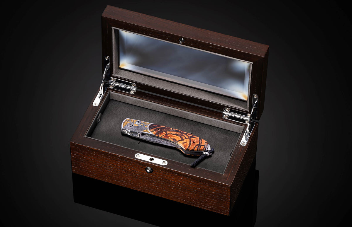 William Henry KNIVES Elk V B12 ELK V