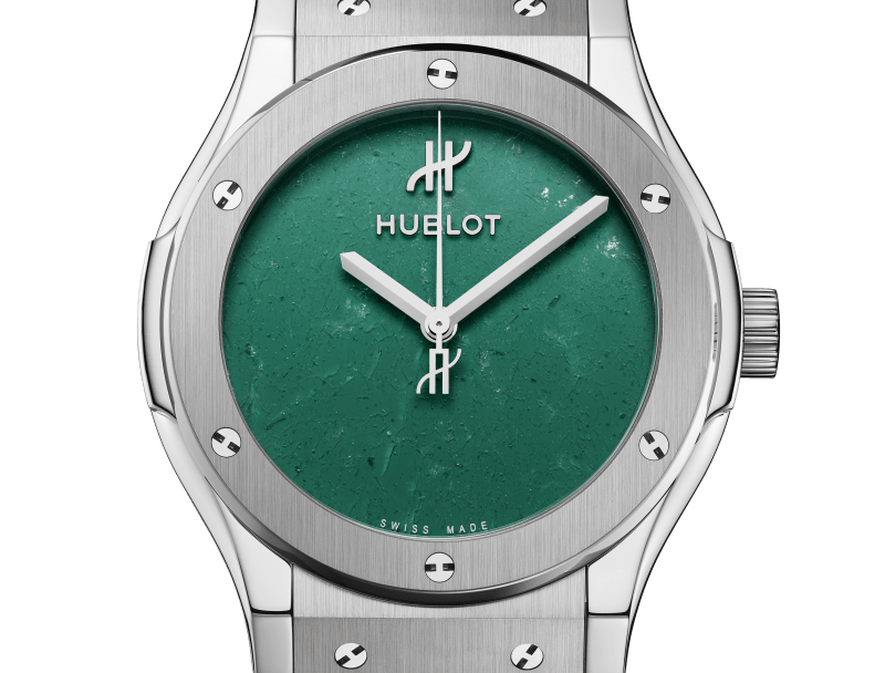 Hublot Classic Fusion Green Aventurine Titanium 42 mm 542.NX.5270.RX.JPN
