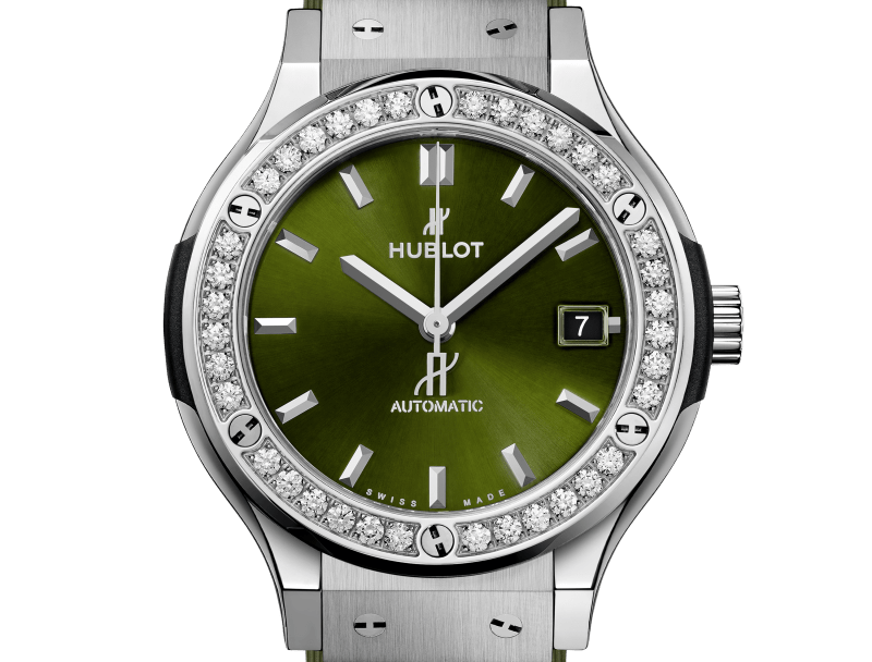 Hublot Classic Fusion Titanium Green Diamonds 38 mm 565.NX.8970.RX.1204