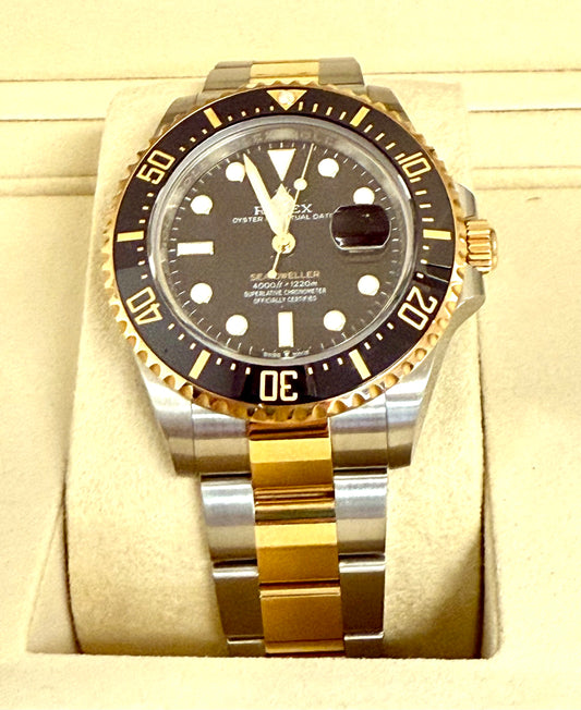 Pre-owned Rolex Sea-Dweller 126603