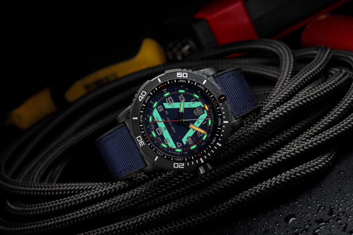 Luminox Watch, New ICE-SAR 1080 Series, 45 mm, Outdoor Search & Rescue Watch XL.1083