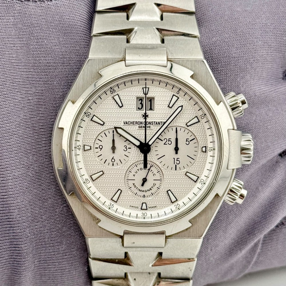 Pre-Owned Vacheron Constantin Overseas Chronograph 49150/B01A-9095