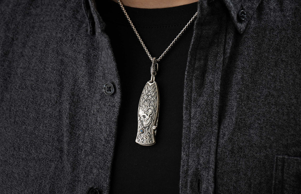 William Henry KNIVES B02 Yorick