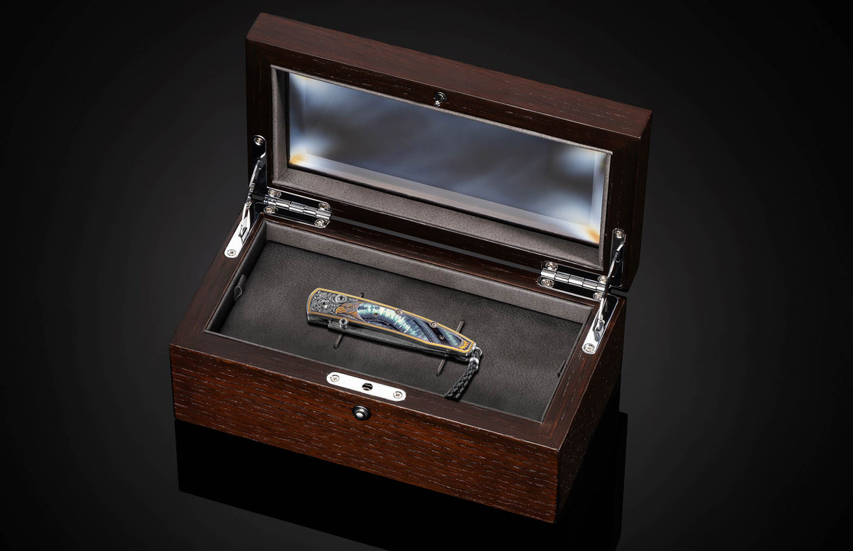 William Henry KNIVES B10 Falcon