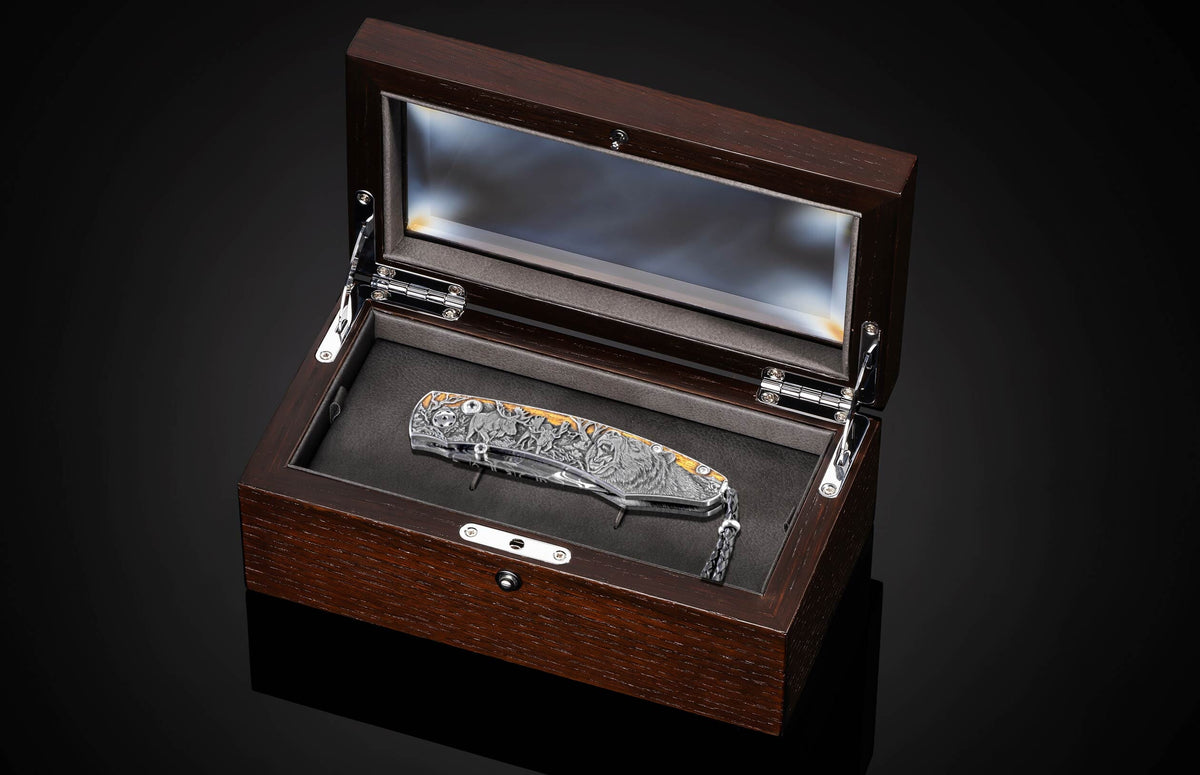 William Henry KNIVES B12 North Woods
