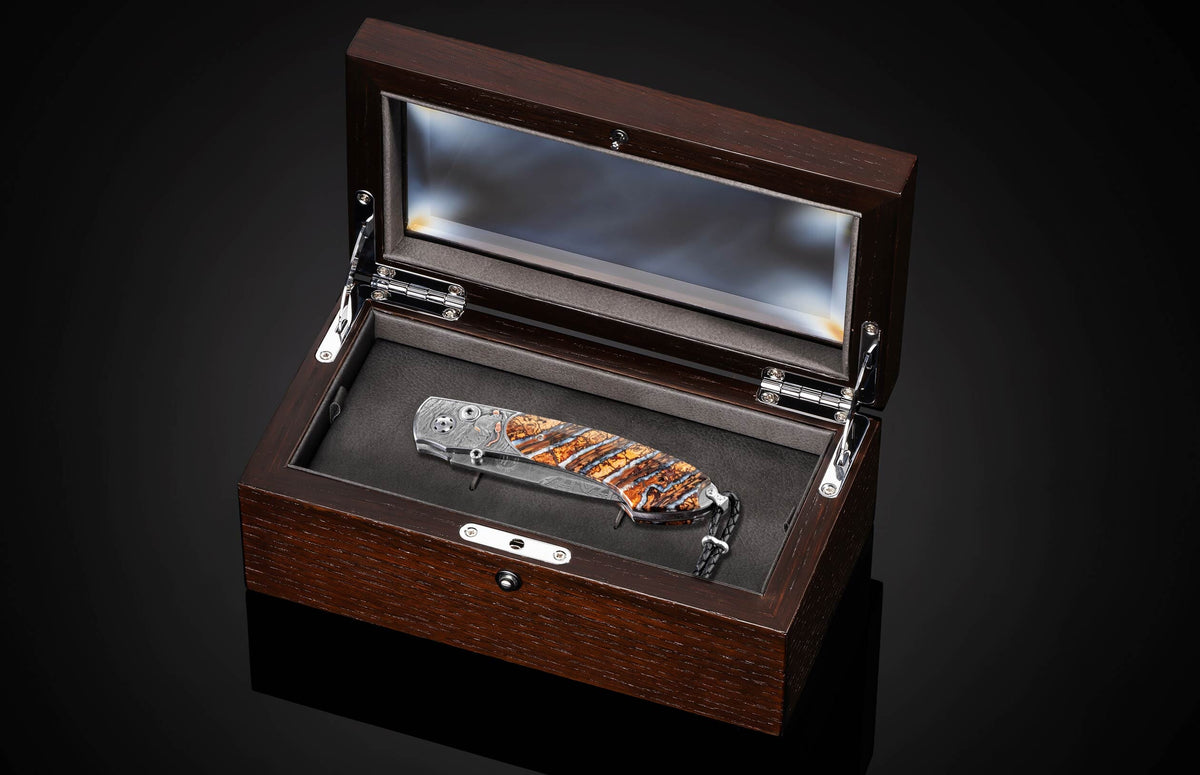 William Henry KNIVES B12 The Chase