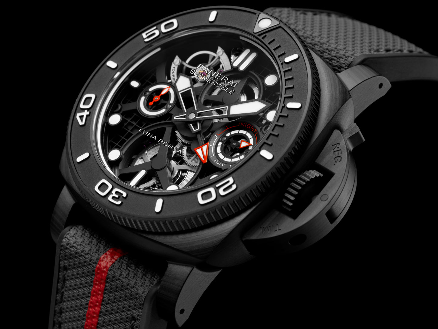 Submersible Tourbillon GMT Luna Rossa Experience Edition 45 mm Limited Edition
