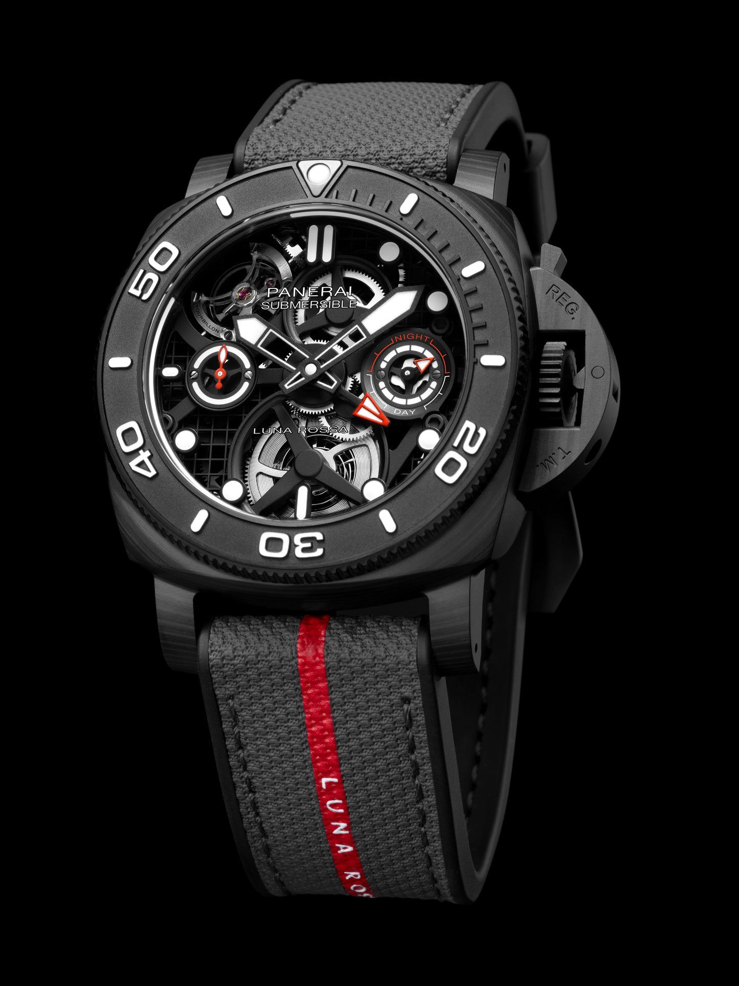 Submersible Tourbillon GMT Luna Rossa Experience Edition 45 mm Limited Edition