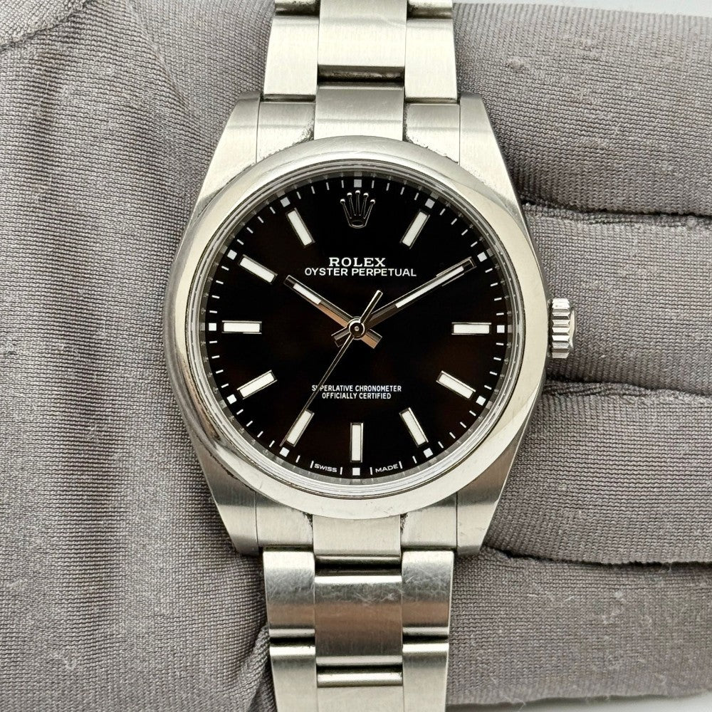 Pre-Owned Rolex Oyster Perpetual 39mm 114300