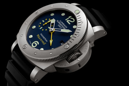 Panerai Luminor Submersible 1950 3 Days GMT Automatic Titanio PAM00719
