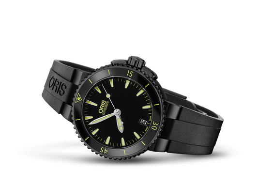 Oris Aquis Date 01-733-7652-4722-07-4-18-34B