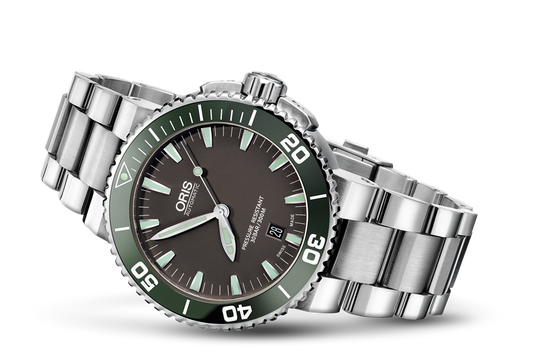 Oris Aquis Date 01-733-7653-4137-07-8-26-01PEB
