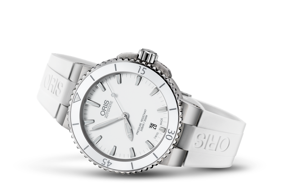 Oris Aquis Date 01-733-7676-4156-07-4-21-31