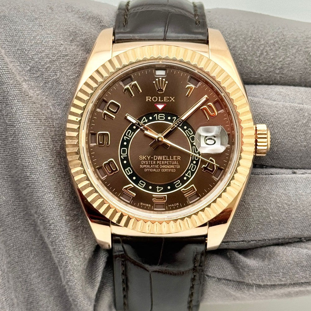 Pre-Owned Rolex Sky-Dweller 326135