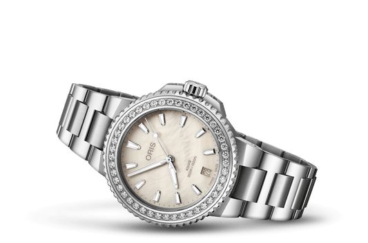 Oris Aquis Date Diamonds 01-733-7792-4956-07-8-19-05P