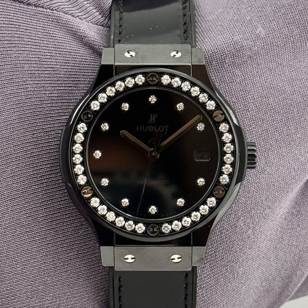 Hublot Classic Fusion Black Magic 38 565.CX.1210.VR.1204