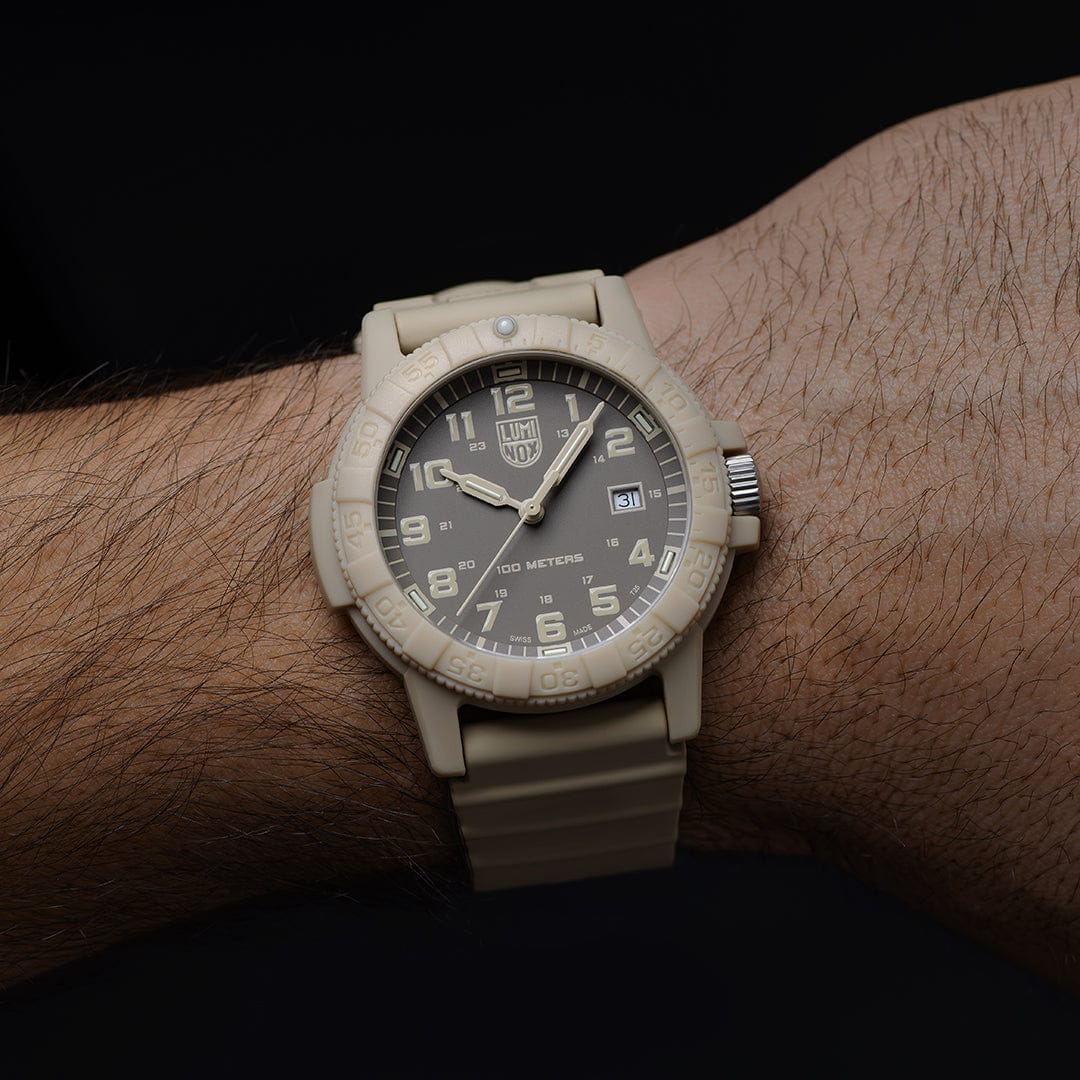 Luminox Watch, New Leatherback Sea Turtle Giant, 44mm, Outdoor Watch, Sand Turtle XS.0326