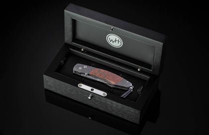 William Henry KNIVES B12 Dinotopia