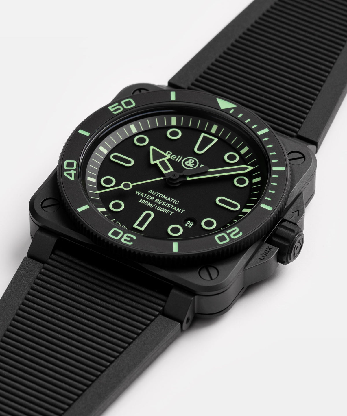 Bell & Ross Montre BR-03  Diver Lum Outline BR03A-D-OL-CE/SRB