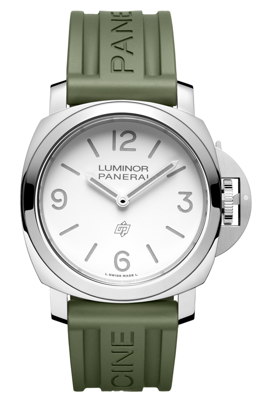 Luminor Base Logo 44 mm