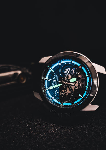 Graham CHRONOFIGHTER SUPERLIGHT CARBON SKELETON WHITE 2CCCK.W01A