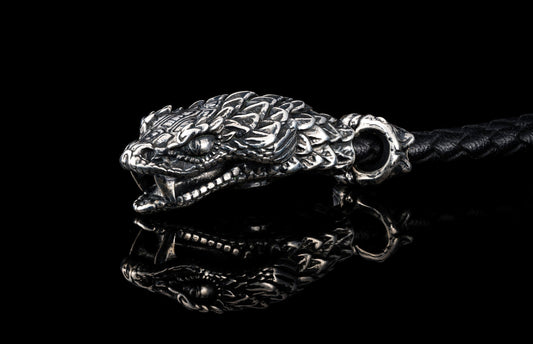 William Henry KEY CHAIN TOUCHSTONE 10 'Viperon'