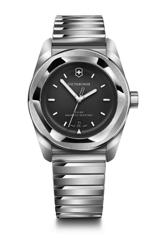 Swiss Army Concept One Solar 242055