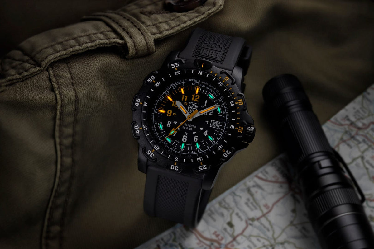 Luminox RECON Point Man 8820 Series Heritage Wristwatch, 45 mm, Outdoor Watch XL.8825.H.SET