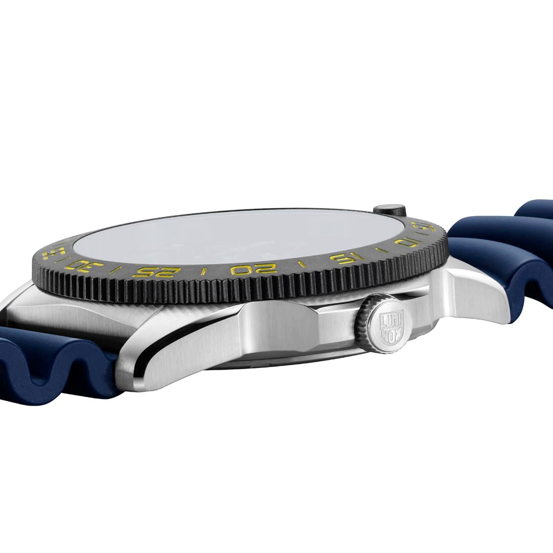 Luminox Watch, New FORCE BLUE Pacific Diver, 44 mm, Dive Watch XS.3125.FB