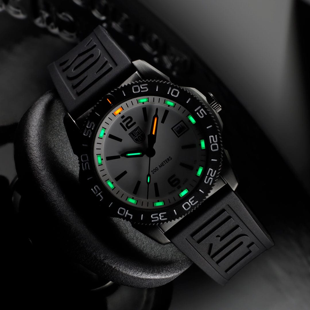 Luminox Pacific Diver Ripple, Dive Watch, 39mm - 3127M XS.3127M