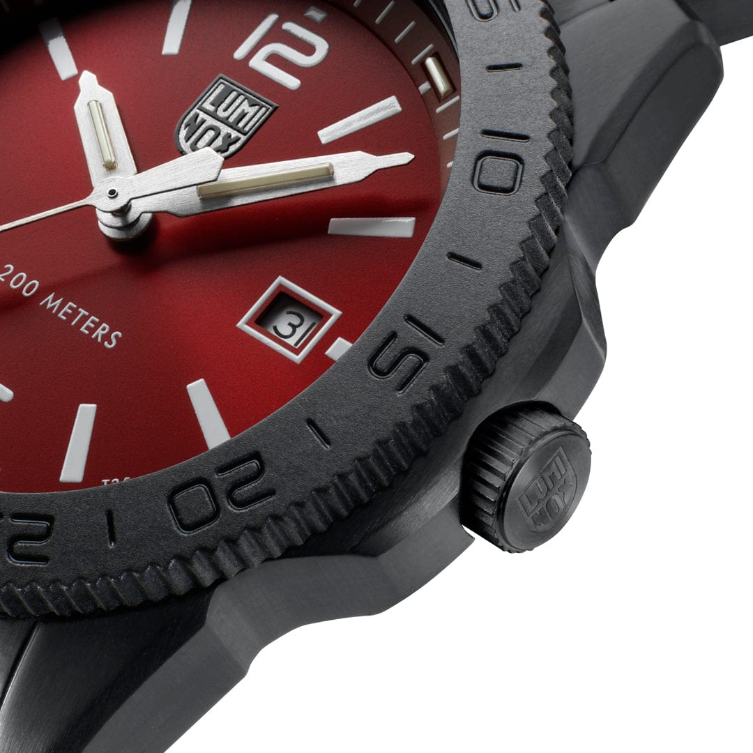 Luminox Pacific Diver, 44 mm, Dive Watch, Crimson Surge XS.3135.B