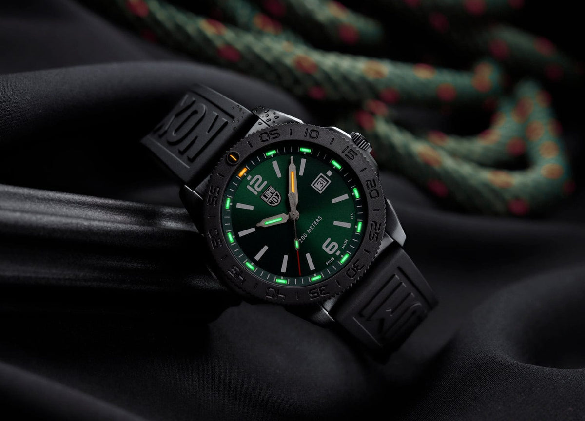 Luminox Pacific Diver, 44 mm, Dive Watch, Emerald Depths XS.3137.B