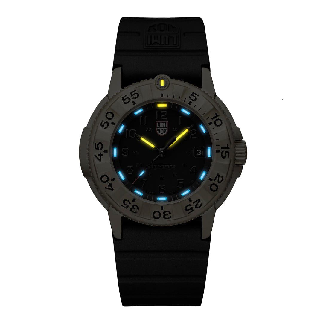 Luminox Navy SEAL Foundation 3220, 43 mm, Military Dive Watch XS.3221.NSF