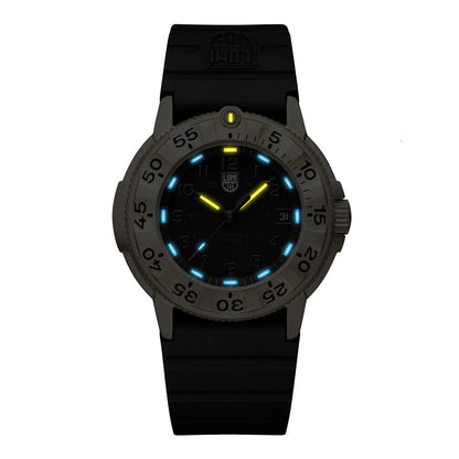 Luminox Navy SEAL Foundation 3220, 43 mm, Military Dive Watch XS.3221.NSF