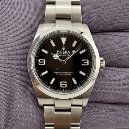 Pre-Owned Rolex Explorer 124270