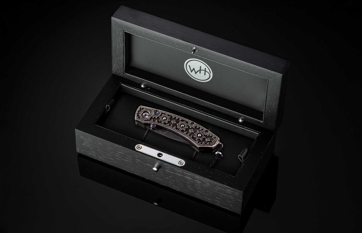William Henry KNIVES B09 Twenty-Five IX