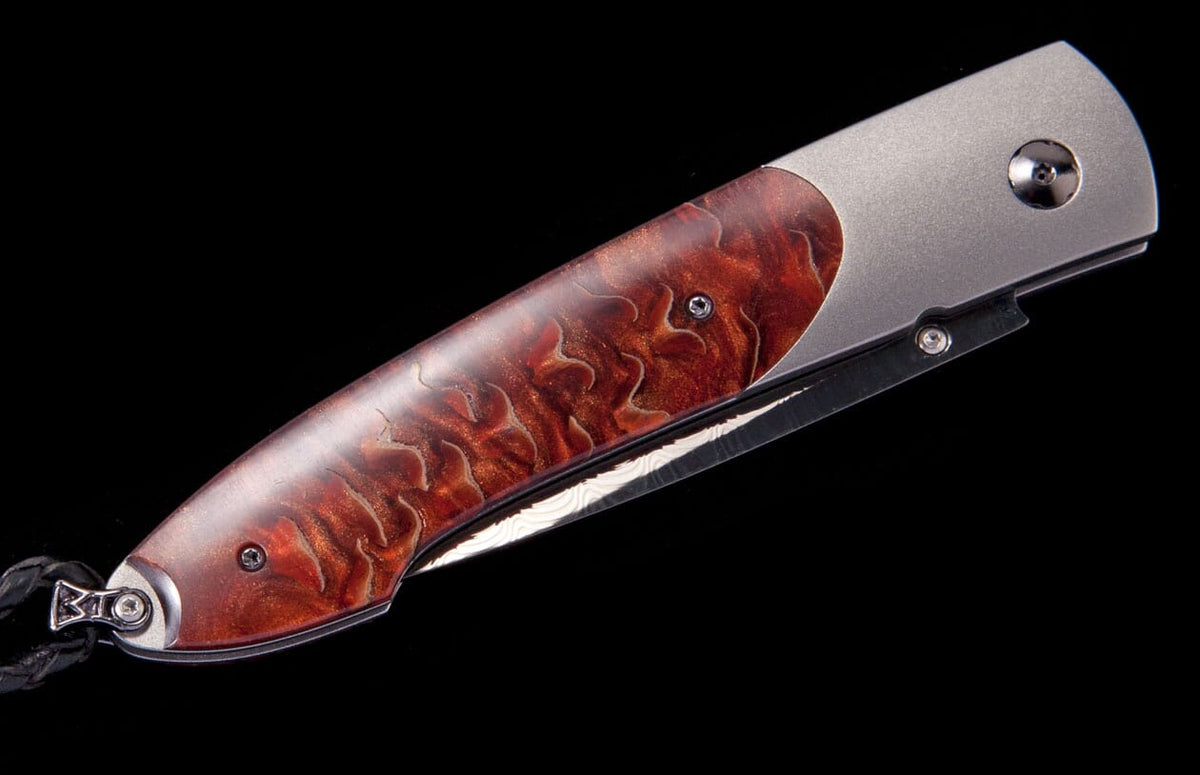 William Henry KNIVES B10 Red Pine
