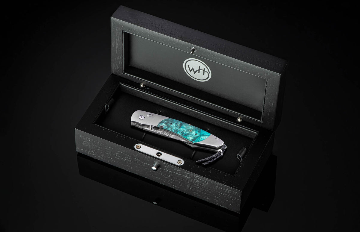 William Henry KNIVES B12 Blue Maple
