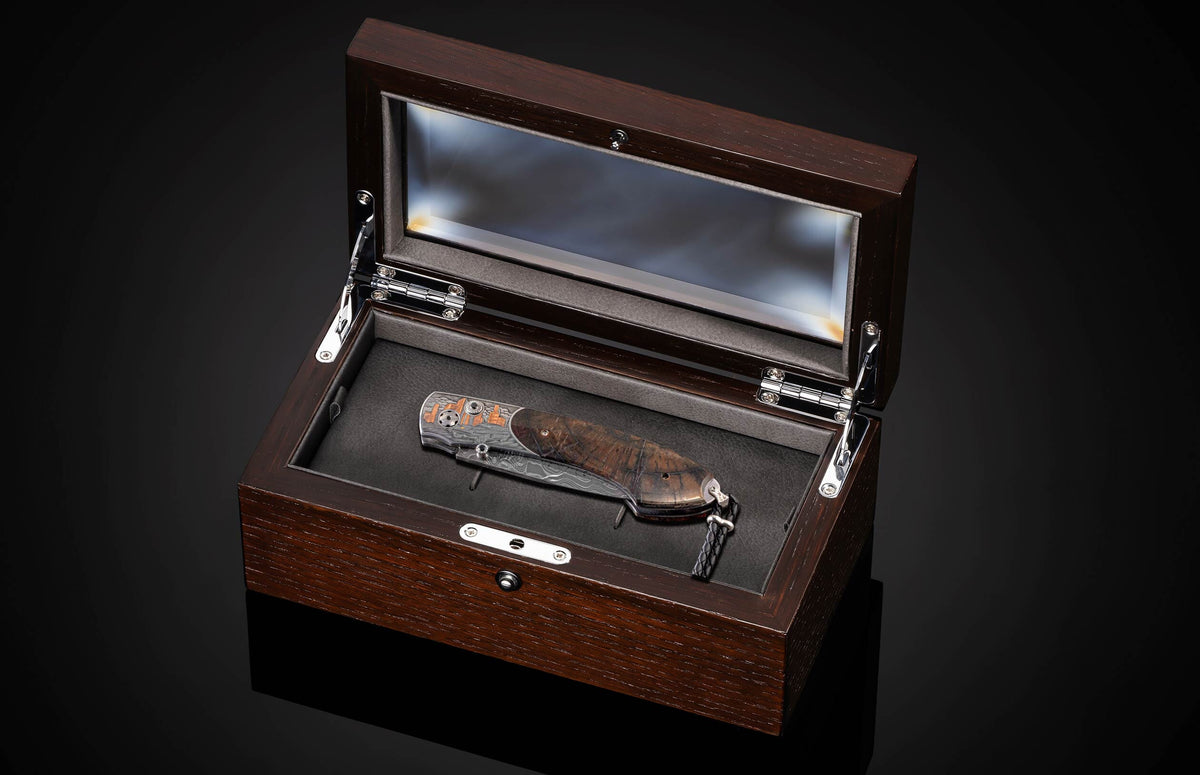 William Henry KNIVES B12 C2 Vette