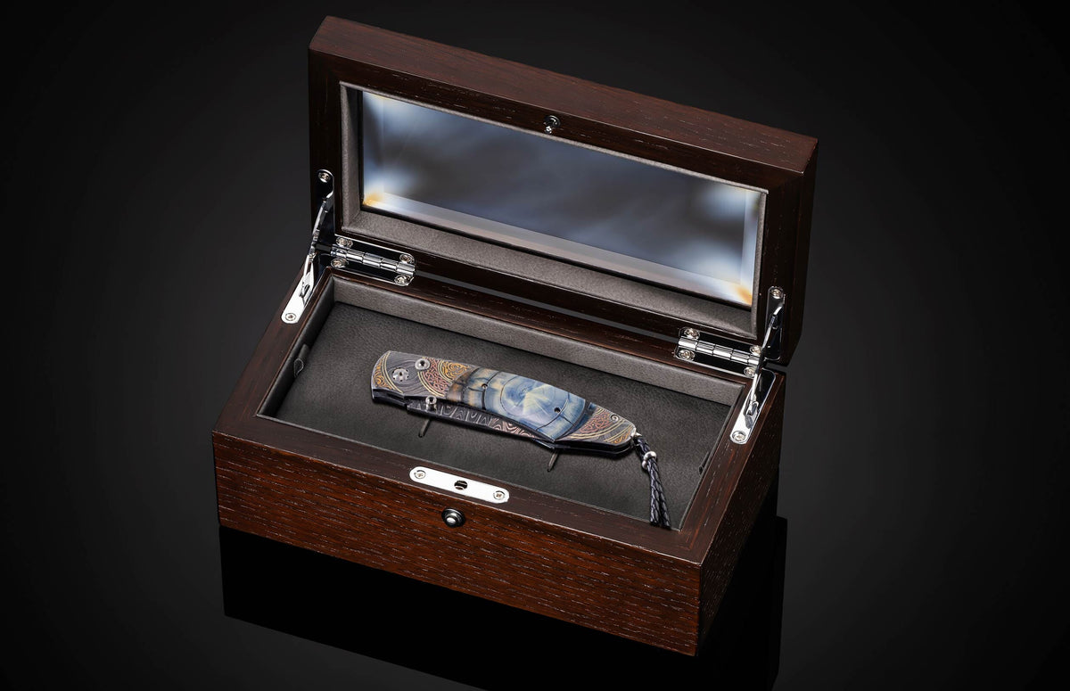 William Henry KNIVES B12 Celtic Scroll