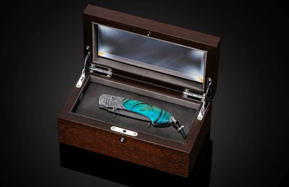 William Henry KNIVES B12 Frederique II