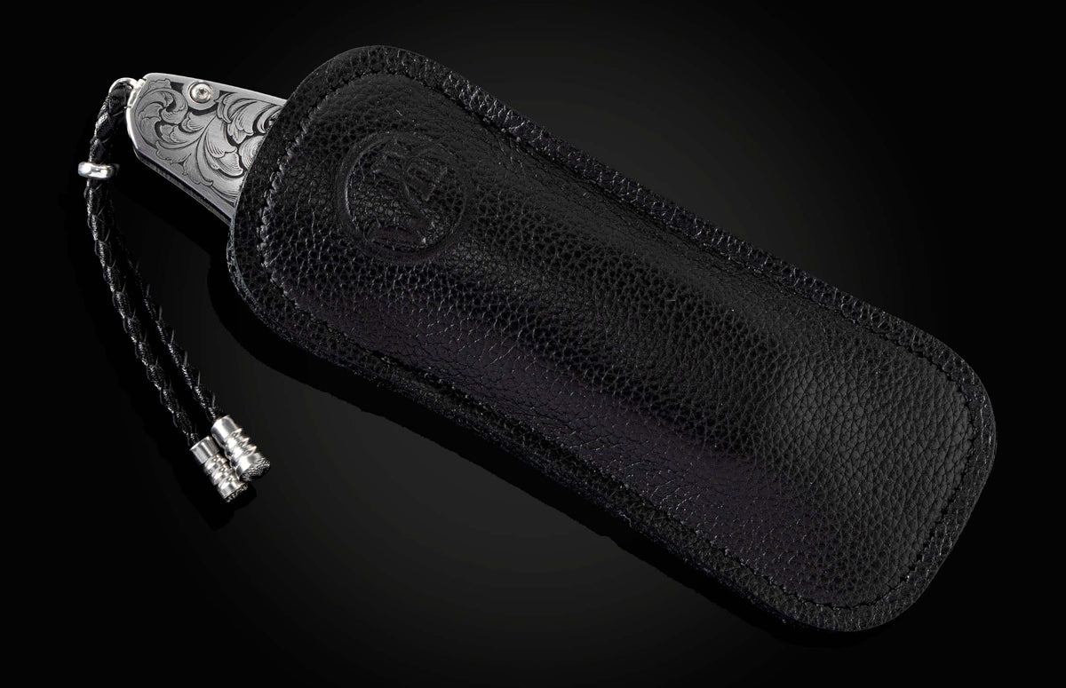 William Henry KNIVES B12 Lion