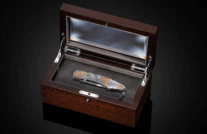 William Henry KNIVES B12 Timekeeper