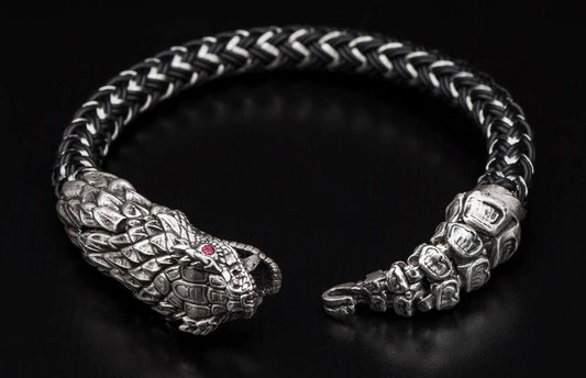 William Henry JEWELRY FULL CIRCLE BR7