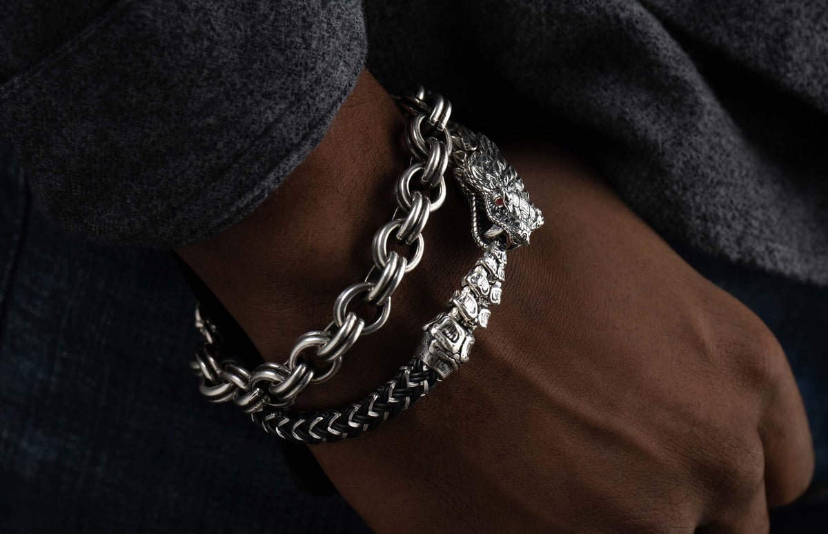 William Henry JEWELRY FULL CIRCLE BR7