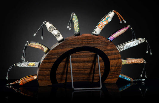 William Henry KNIVES Walnut Collector Knife Rack CD1-W